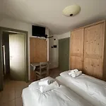 Dei Forti فندق مالتشيزينيه